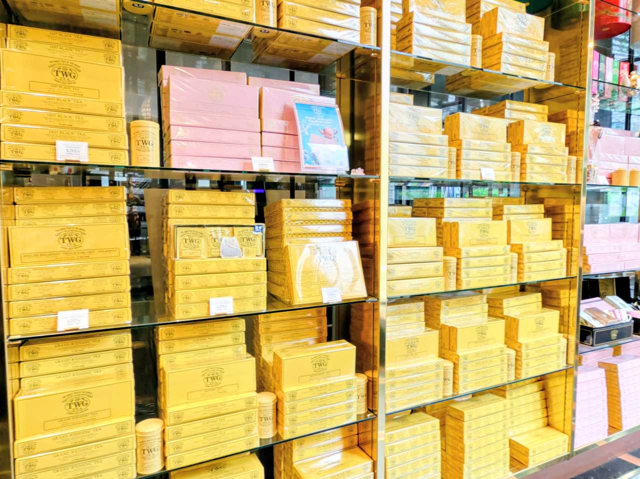 東京都中央区・「TWG Tea 銀座」店内2