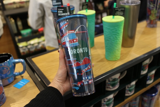 世界のスタバ　カナダ　トロント　限定マグ　お土産　プラスチックタンブラー