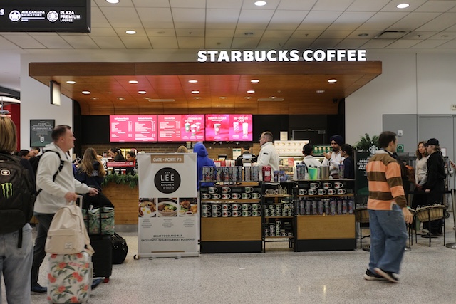 世界のスタバ　カナダ　トロント　限定マグ　お土産　空港