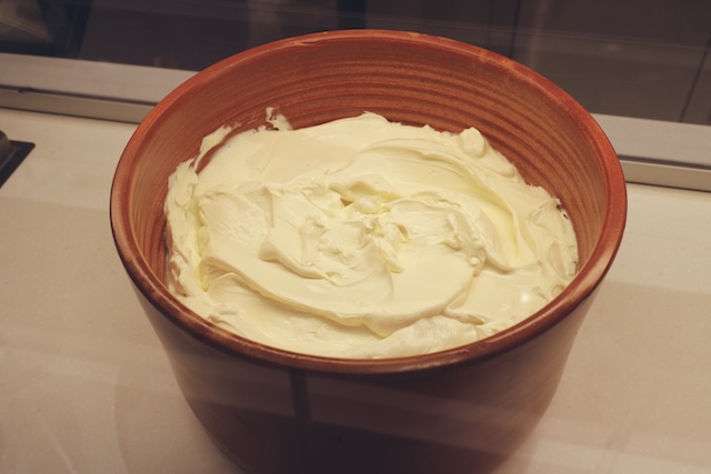 ギリシャヨーグルト　ギリシャ　アテネ　ヨーグルトバー　食べ比べ