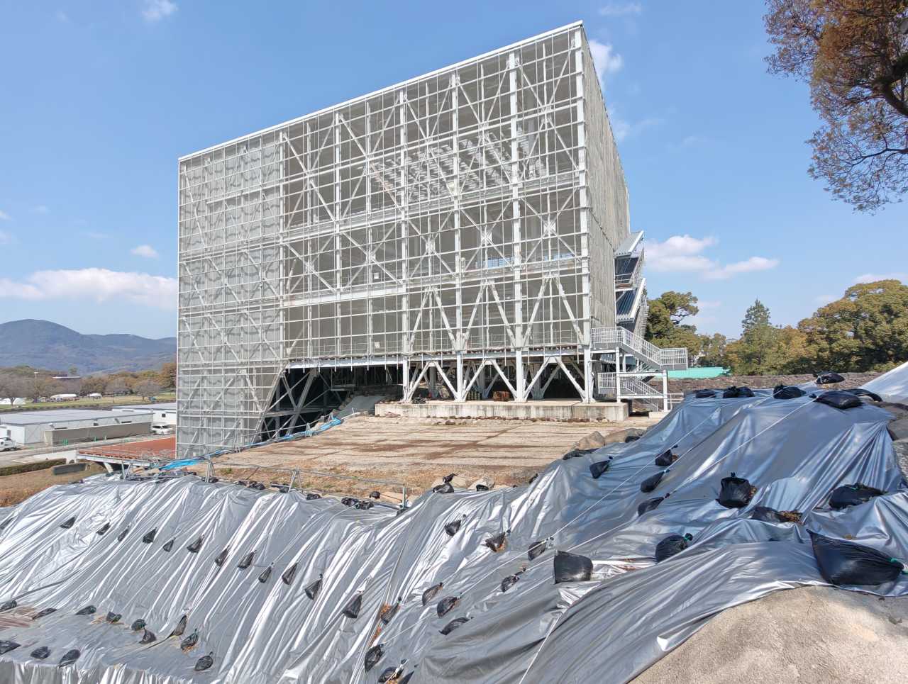 熊本県熊本市・「熊本城」宇土櫓の復旧の様子