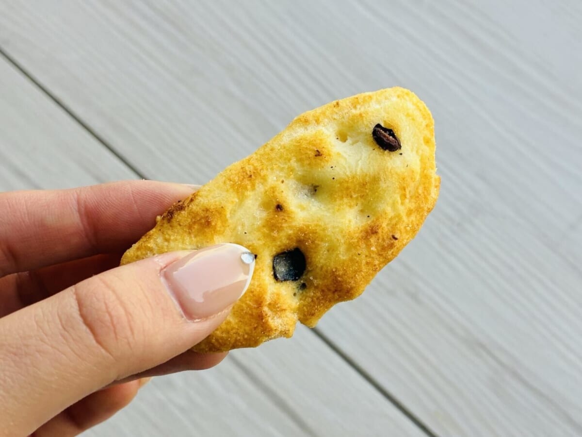 手で持ったしとぎ豆がき