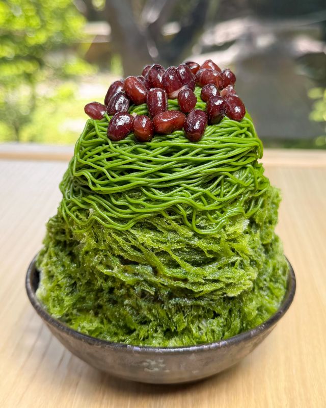 丹波大納言小豆と宇治抹茶モンブラン