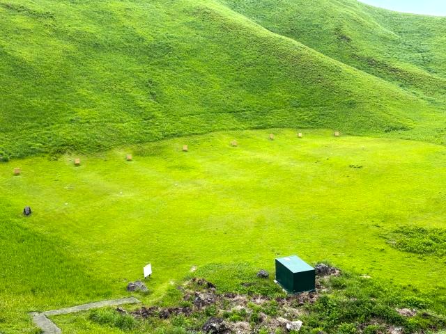 大室山の噴火口