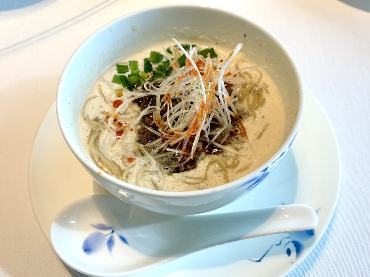 アフタヌーンティー　飲茶　香港