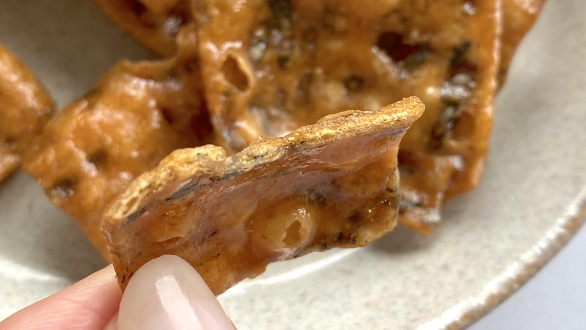 「あつみのかりん糖」断面