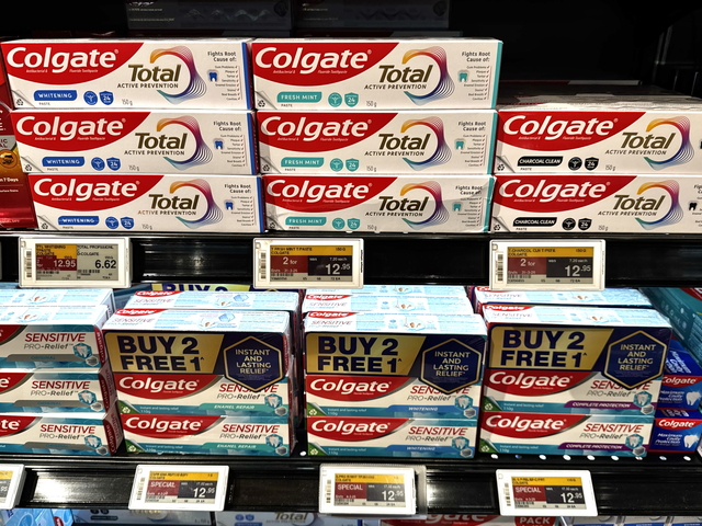Colgate歯みがき粉2