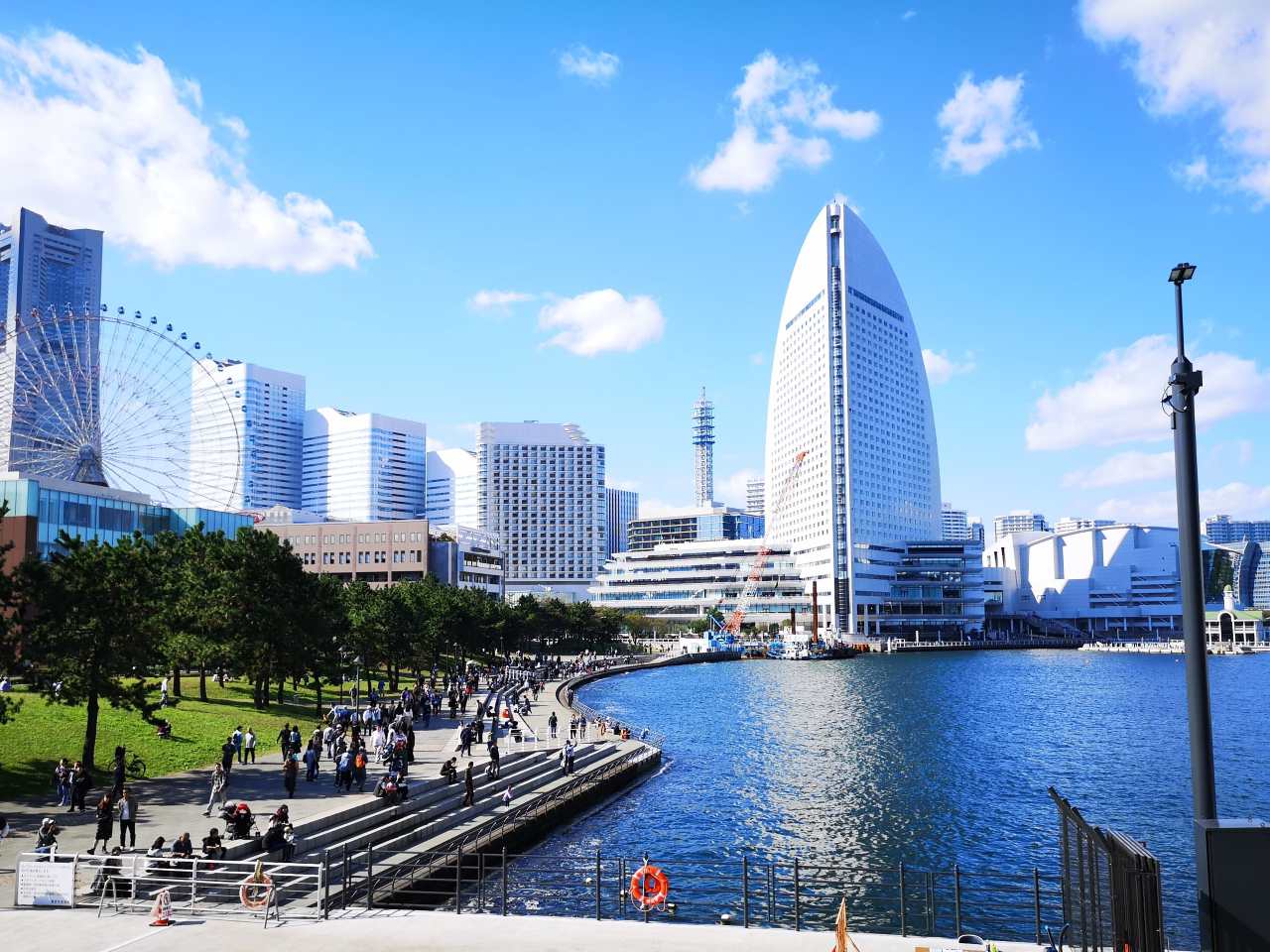 神奈川県横浜市・みなとみらい21エリアの風景3