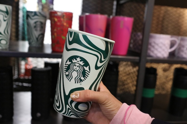 世界のスタバ　カザフスタン　アルマトイ　限定グッズ　タンブラー