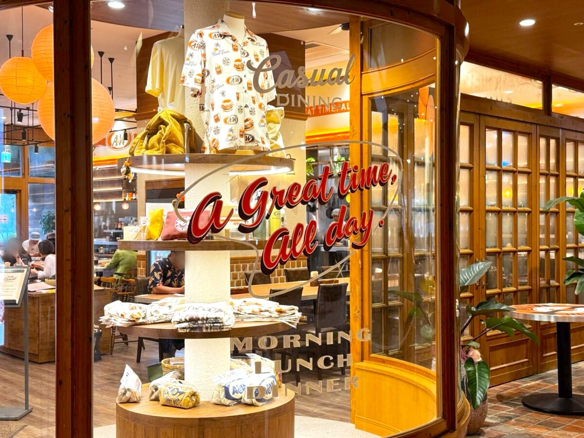 【沖縄】A&Wカジュアルダイニング プラザハウス店で買えるグッズ全紹介!アロハシャツやTシャツなど限定品まで一覧