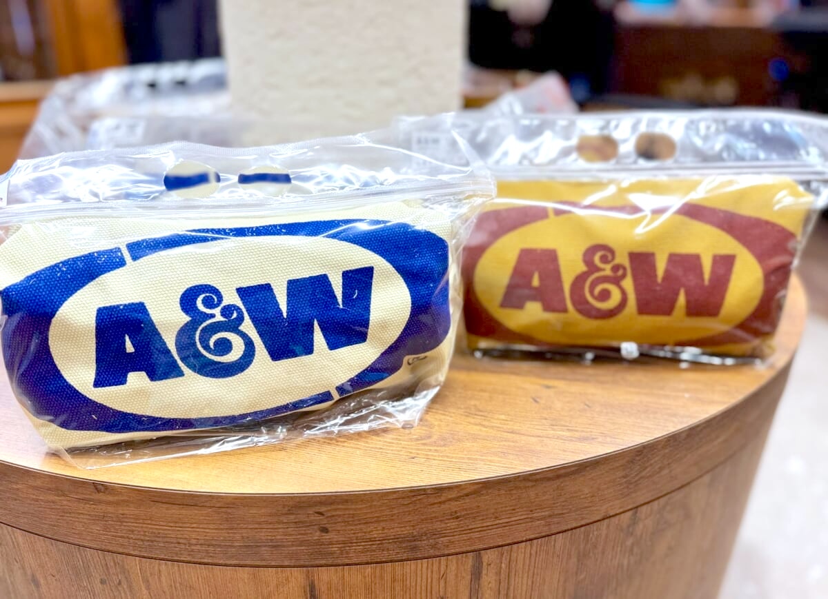 A&W ワールドラバーズバッグ