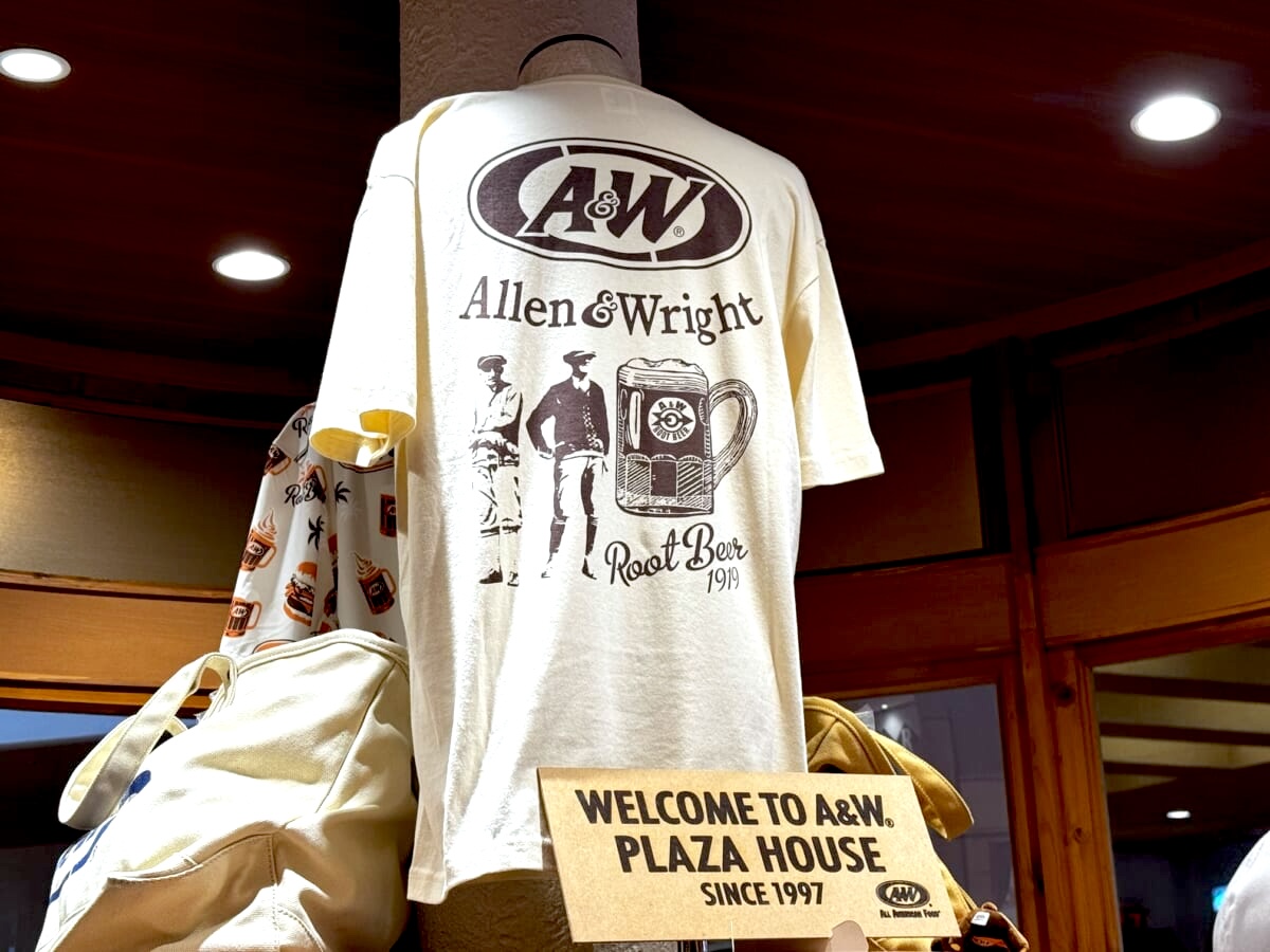 【沖縄】A&Wカジュアルダイニング プラザハウス店で買えるグッズ全紹介！アロハシャツやＴシャツなど限定品まで一覧