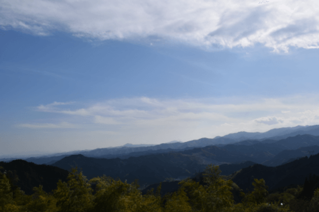 顔振峠