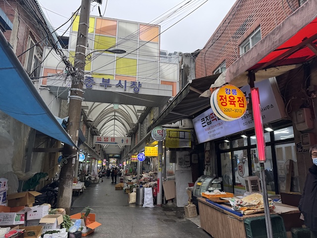 中部市場 忠北製油所 ごま油　ソウル　お土産　外観