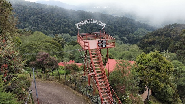 幻の鳥 コスタリカ ケツァール 絶景 荷物