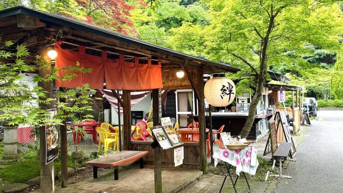 宮ヶ瀬水の郷商店街