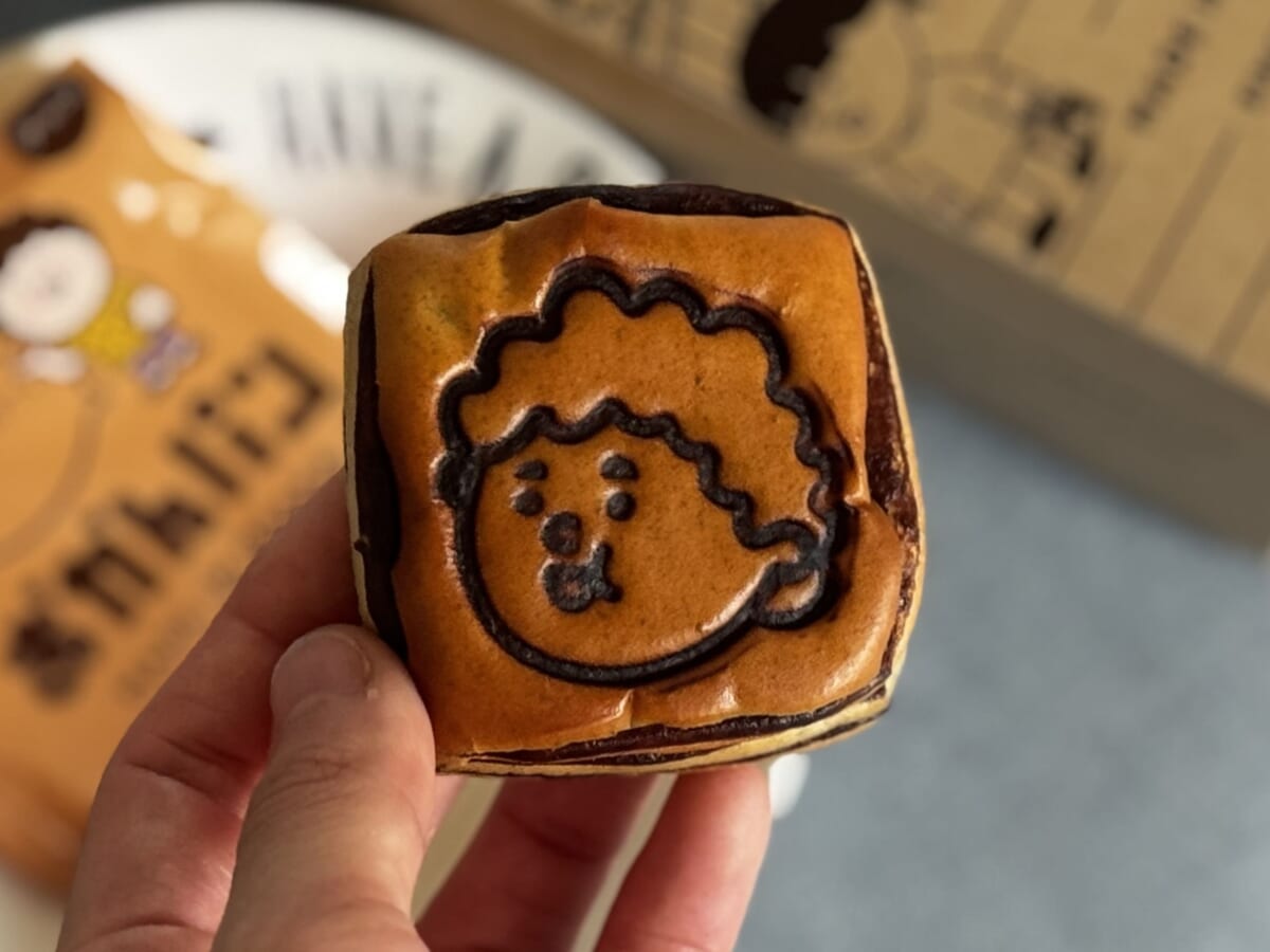 大阪土産「おかんパン」中身チョコデザイン