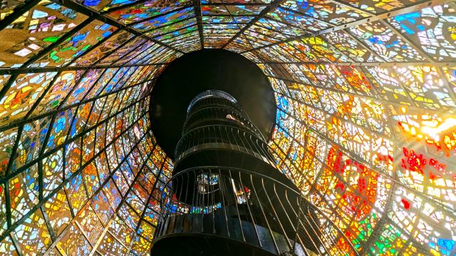 彫刻の森美術館「幸せをよぶシンフォニー彫刻」