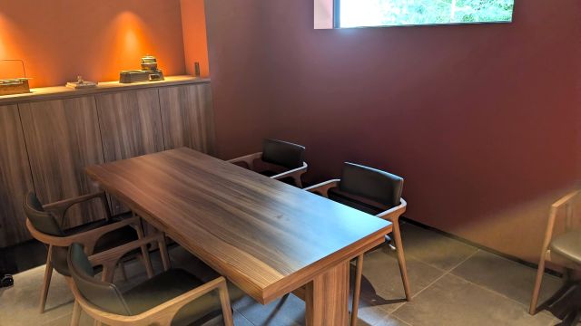 「箱根強羅 KAIKA」の「水」の個室