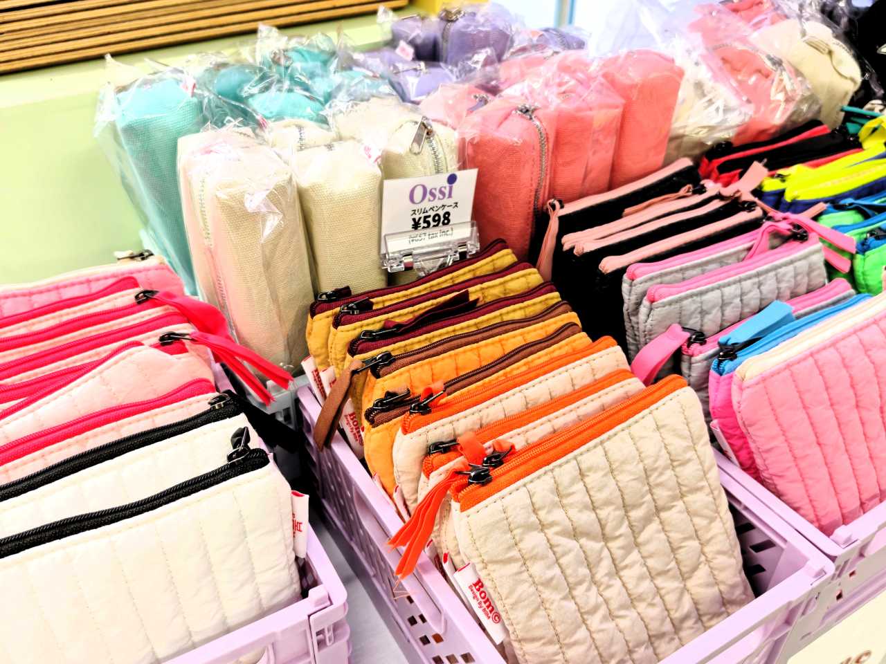 東京都豊島区・推し活メガストア「Ossi池袋店」ワッペンコーナー5