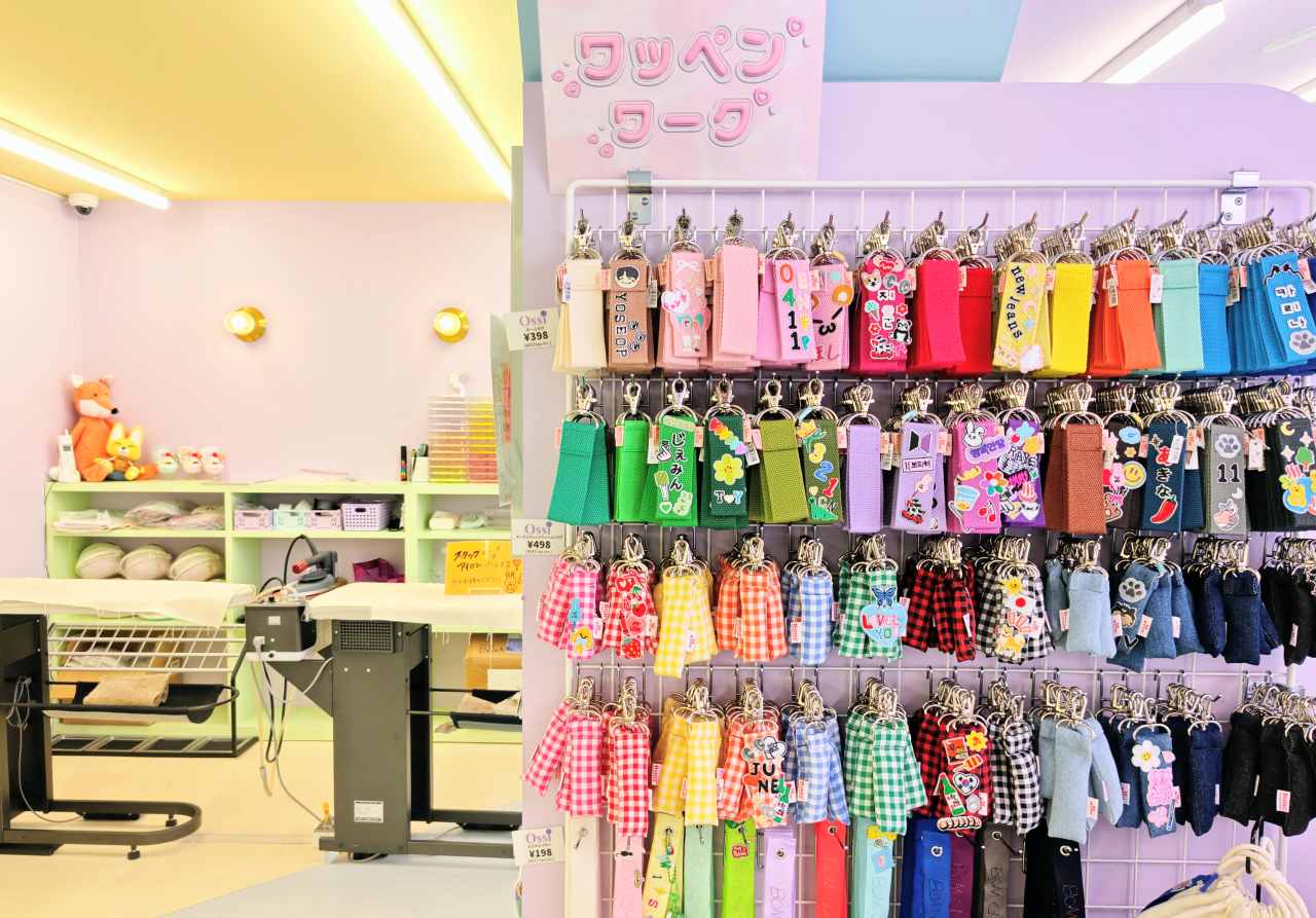 東京都豊島区・推し活メガストア「Ossi池袋店」ワッペンコーナー