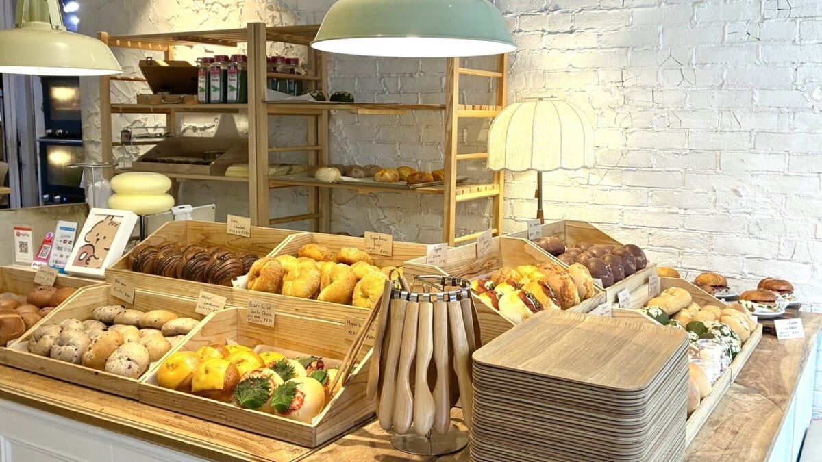 AREUM BAGEL 内装