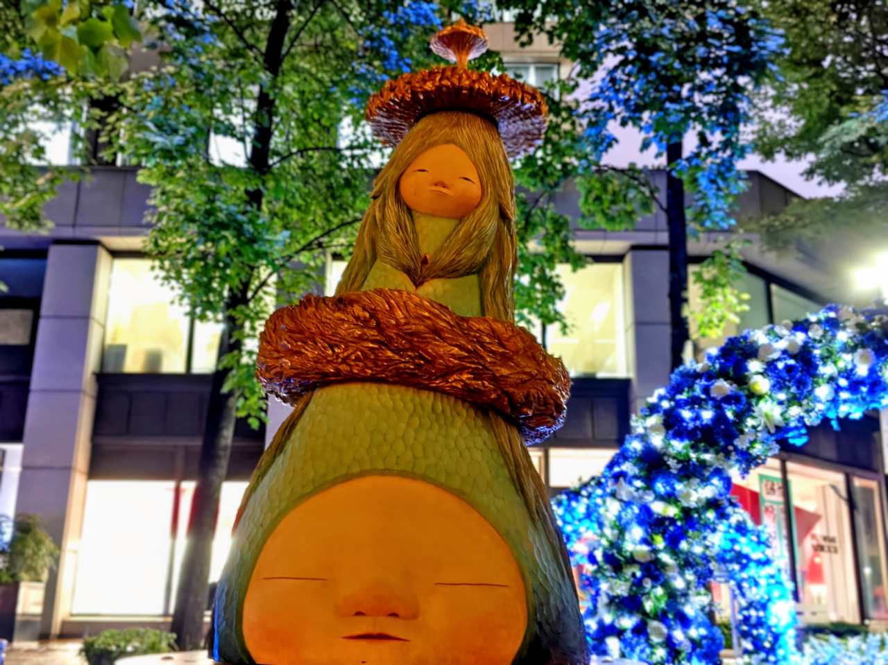 東京都千代田区・2026年7月24日（金）〜2026年8月23日（日）「MARUNOUCHI SUMMER FEST」花の回廊）4
