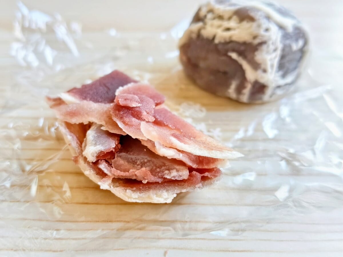 岡山県倉敷市・株式会社大手饅頭伊部屋「大手まんぢゅう」トースターで焼くアレンジ(焼く前)