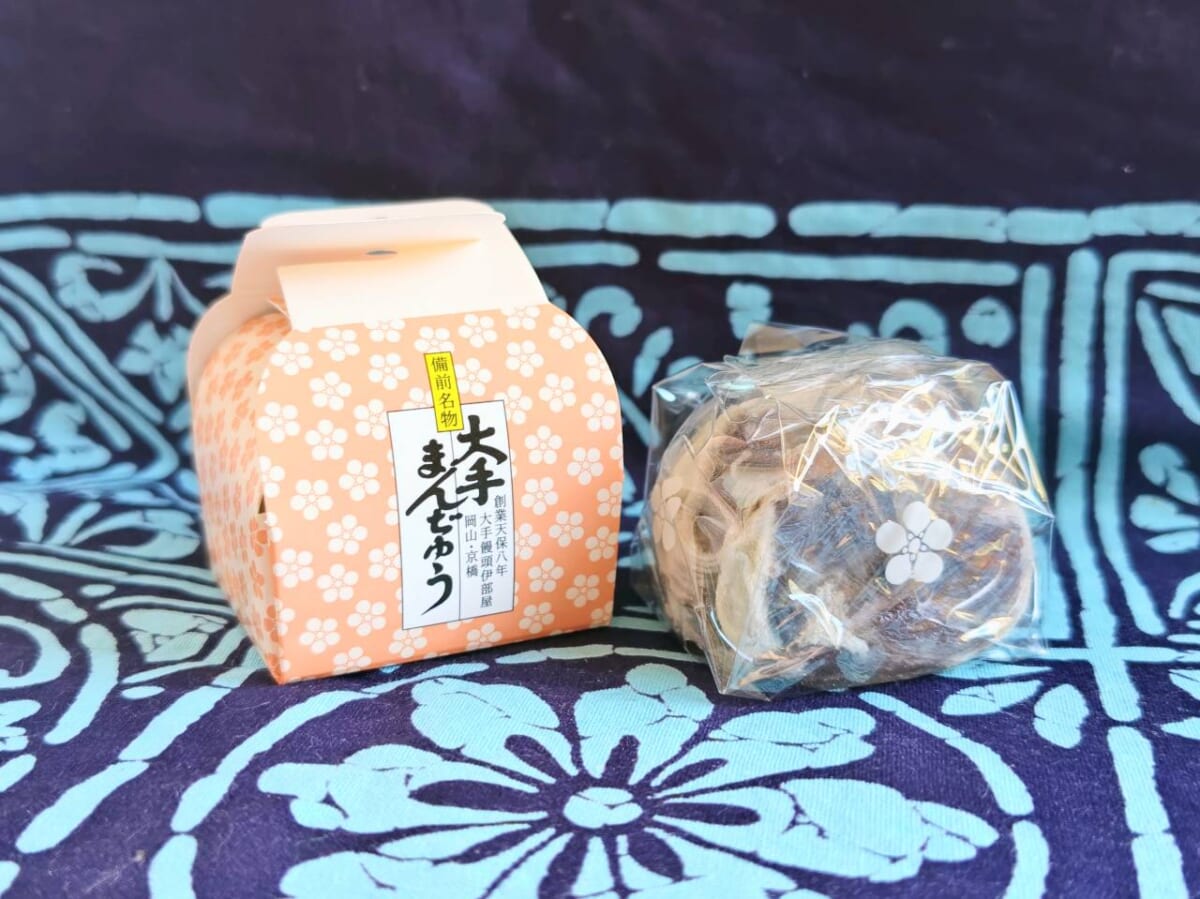 岡山県倉敷市・株式会社大手饅頭伊部屋「大手まんぢゅう」1個分3