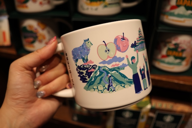 TSUTAYA BOOKSTORE則武新町 名古屋　スタバ　ノリタケ　ディスカバリーシリーズ