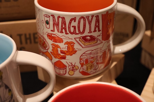 TSUTAYA BOOKSTORE則武新町 名古屋　スタバ　ノリタケ　ディスカバリーシリーズ