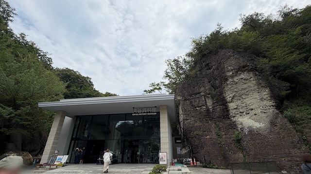 栃木県宇都宮市　大谷資料館　建物外観　入り口