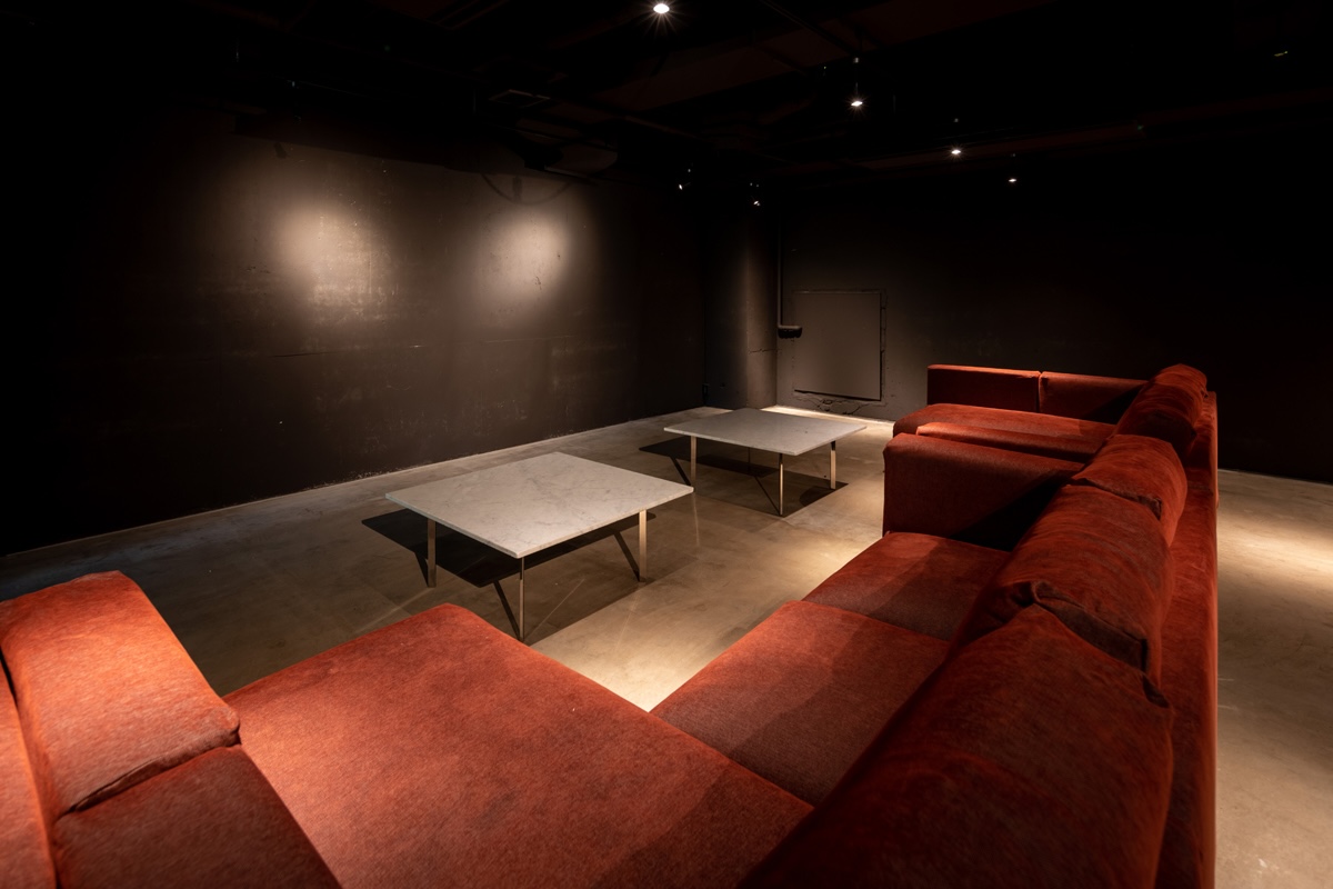箱根本箱　本箱シアター
