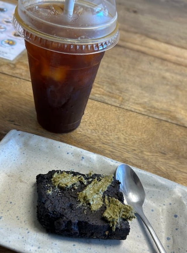 Karafuu Coffee Houseの絶品ブラウニー