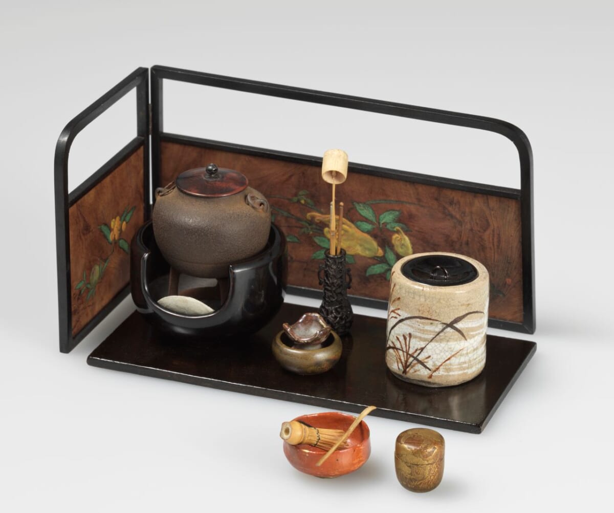 【たばこと塩の博物館「新収蔵ミニチュア展」】名人・小林礫斎を支えた「二人の中田」に焦点をあてたコレクション
