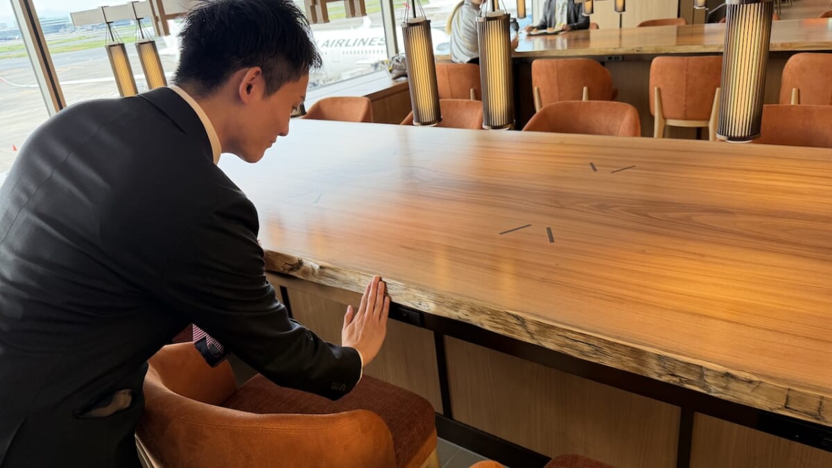 羽田空港JAL国内線ファーストクラスラウンジのおすすめ席